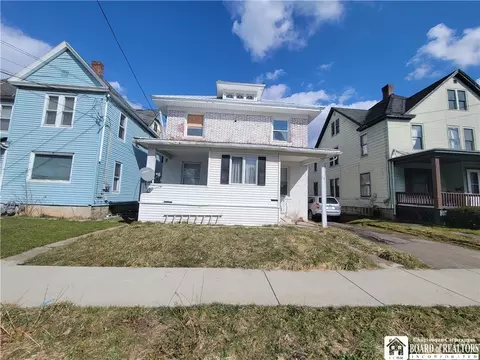 115 Broadhead Ave, Jamestown, NY 14701