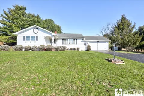 469 Camp St, Jamestown, NY 14701