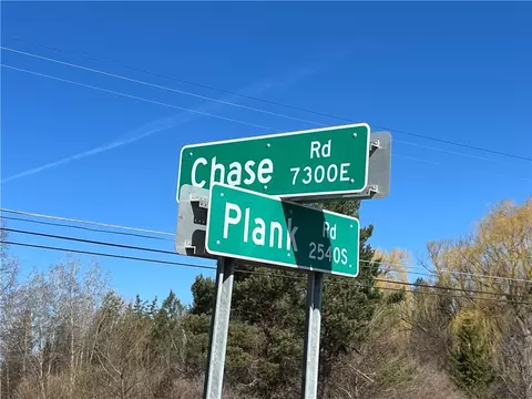 7337 Chase Rd, Lima, NY 14485