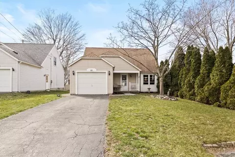 85 Laurelhurst Rd, Greece, NY 14626