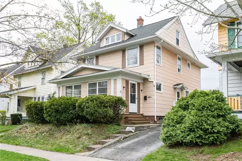 491 Cedarwood Ter, Rochester, NY 14609