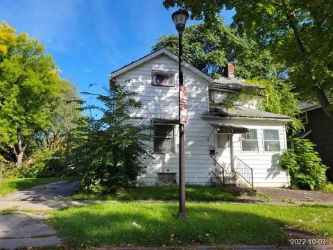 446 Post Ave, Rochester, NY 14619