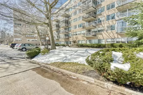 1400 East Ave #114, Rochester, NY 14610