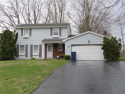 3853 Orchard St, Walworth, NY 14568