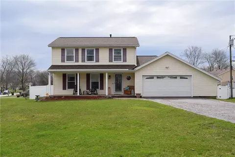 72 Alger Dr, Chili, NY 14624
