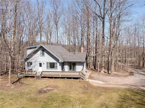 3607 Roosevelt Hwy, Hamlin, NY 14464