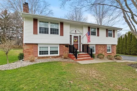 237 Judson St, Webster, NY 14580