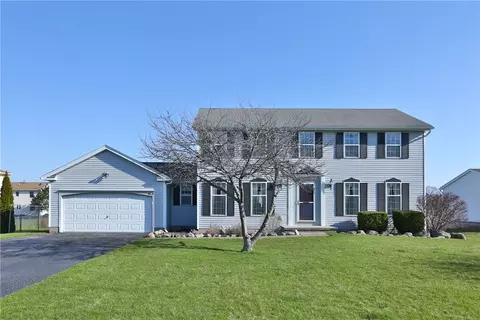 413 Burch Farm Dr, Brockport, NY 14420