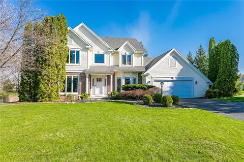 1462 Fieldcrest Dr, Webster, NY 14580