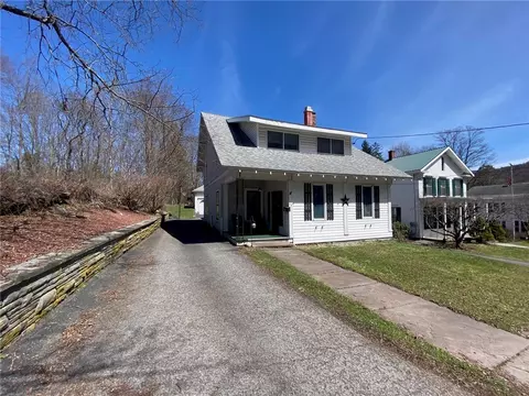 15 Court St, Delhi, NY 13753