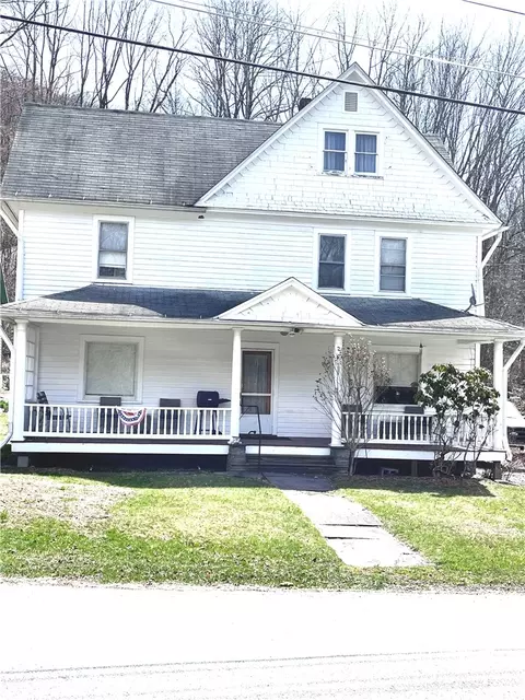 22 Church St, Callicoon, NY 12723