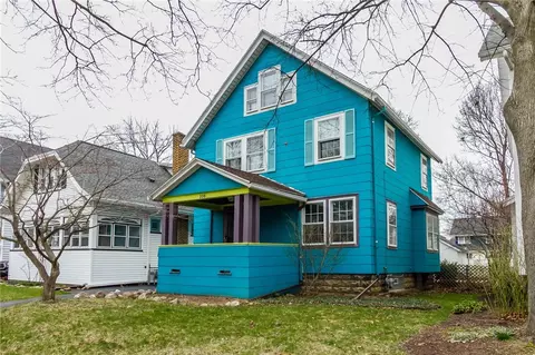 108 Macbeth St, Rochester, NY 14609