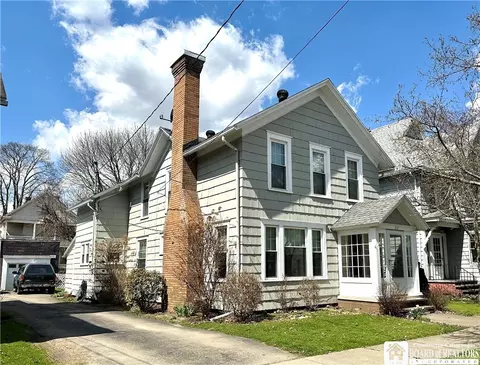 213 N Clinton St, Olean, NY 14760