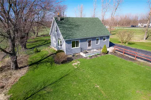 983 Genesee St, Pembroke, NY 14036