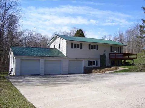108 Pratt Rd, Norwich, NY 13815