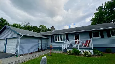 211 Jerry Smith Rd, Lansing, NY 14882