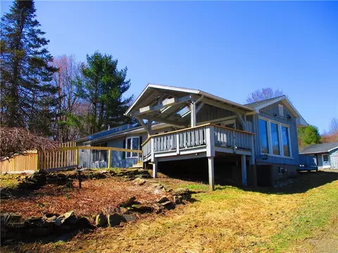429 Gilbert Lake Rd, Mount Vision, NY 13810