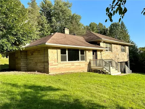 30 Vista Avenue Ext, Bradford, PA 16701