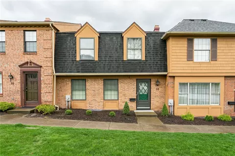 28 Dunbridge, Perinton, NY 14450