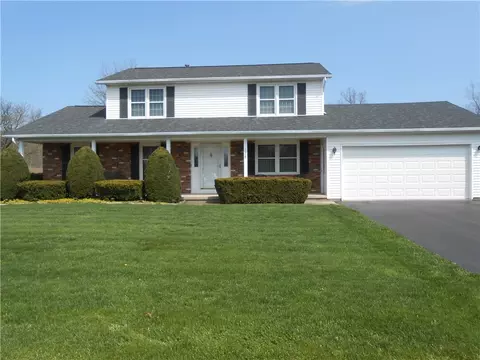 128 Borrowdale Dr, Greece, NY 14626