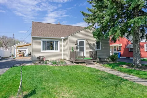 49 Farleigh Ave, Rochester, NY 14606
