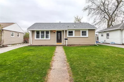 163 Merrill St, Rochester, NY 14615