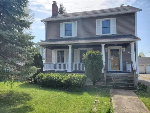 252 E Genesee St, Auburn, NY 13021