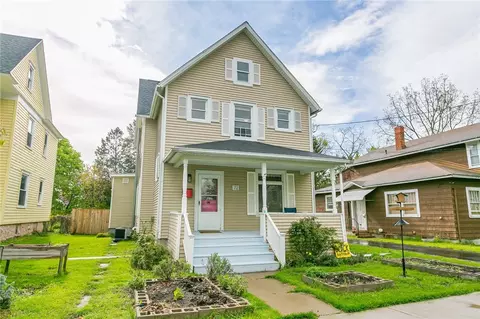 72 Cherry St, Geneva, NY 14456