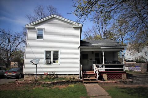 82 Holley St, Sweden, NY 14420
