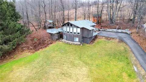 11013 Overview Dr, Grove, NY 14884