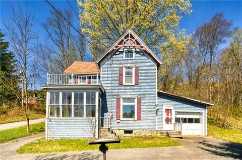 79 Solar Blf, Worcester, NY 12197