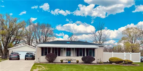 68 Joel Dr, Depew, NY 14043