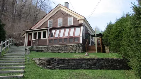 377 Fish And Game Rd, Decatur, NY 12197