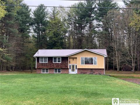 797 Ivory Rd, Carroll, NY 14738