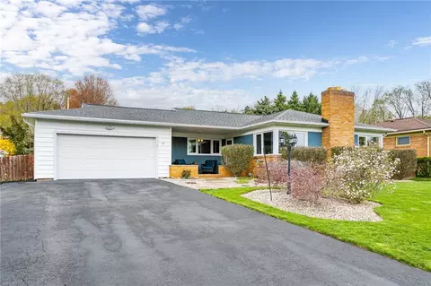 117 Dorington Rd, Irondequoit, NY 14609