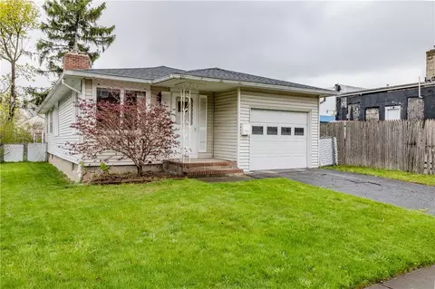 16 Rossiter Rd, Rochester, NY 14620