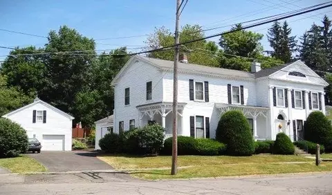 10 Cortland St, Norwich, NY 13815