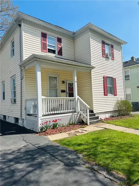 38 Flanders St, Rochester, NY 14619