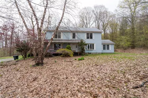 7585 Hynes Rd, Sparta, NY 14437