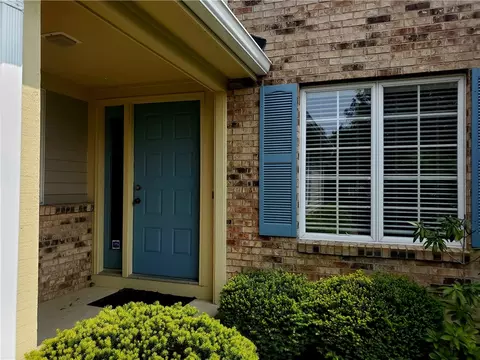 78 Creek Rdg #PVT, Pittsford, NY 14534