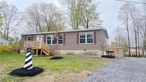 48 Edwina St, Starkey, NY 14837