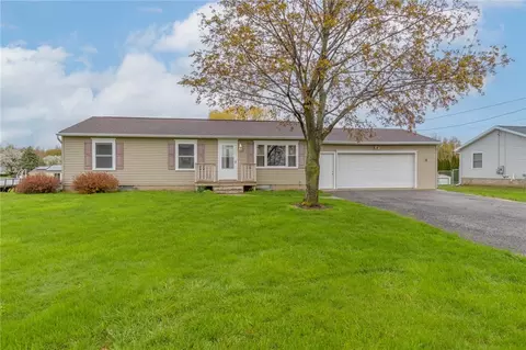 3849 Shepherd Rd, Williamson, NY 14589
