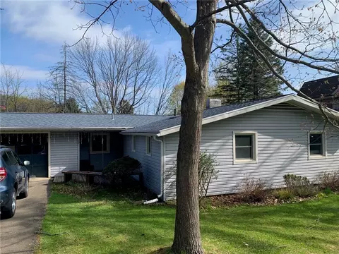 10 Reynolds St, Alfred, NY 14802