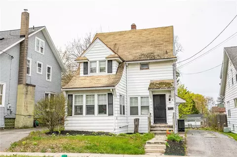 505 S Lincoln Rd, East Rochester, NY 14445