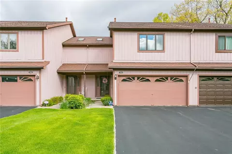 1164 Ridge Crest Dr, Victor, NY 14564