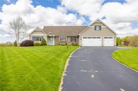 6610 Fish Brook Run, Victor, NY 14564