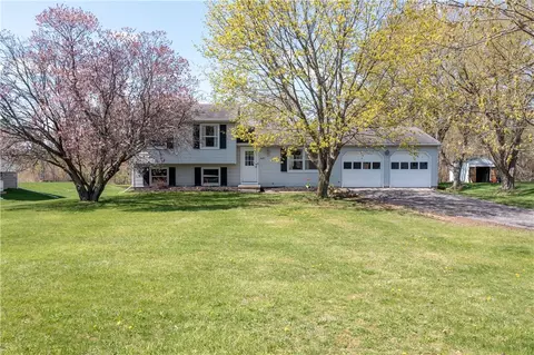 6020 Chili Riga Center Rd, Riga, NY 14428