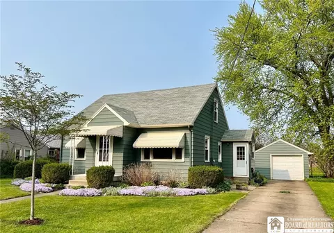 33 Holt St, Westfield, NY 14787