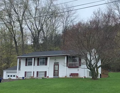 33 Pine Hill Dr, Alfred, NY 14802