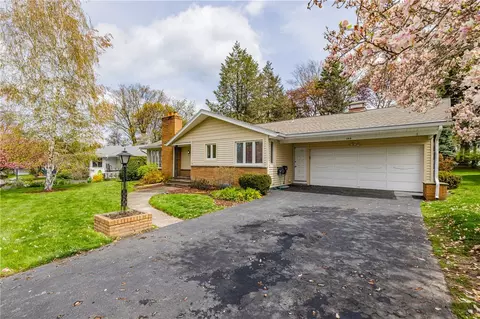144 Allwood Dr, Irondequoit, NY 14617